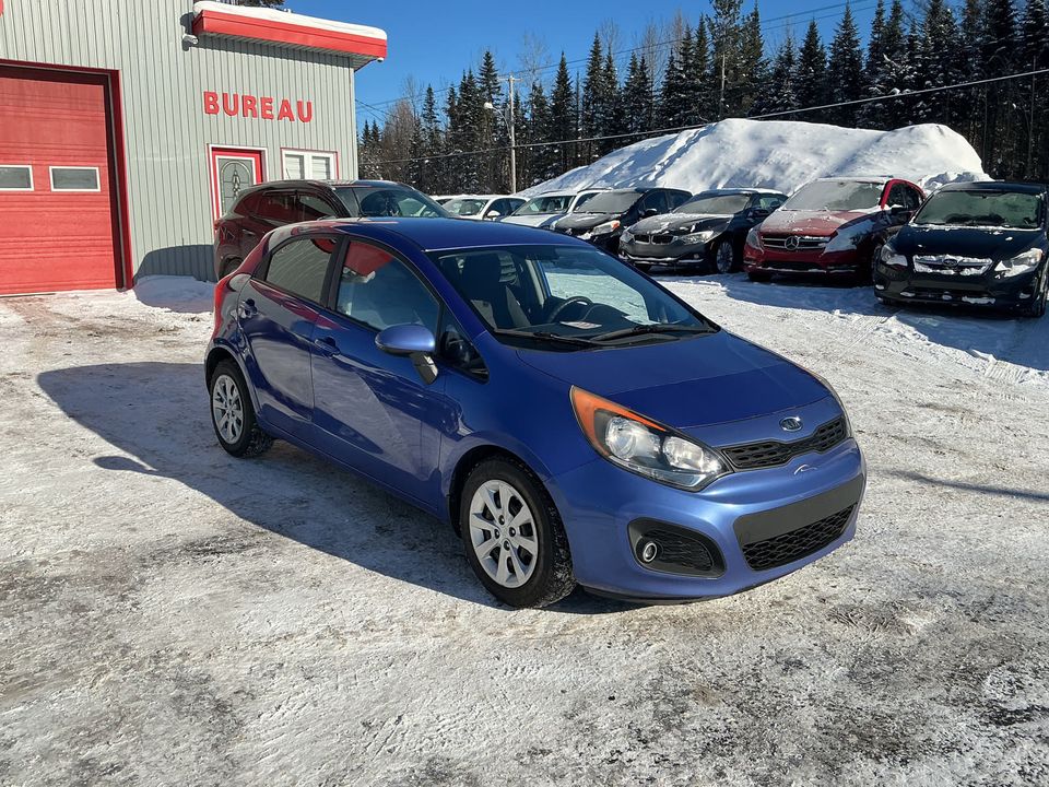 Kia Rio5 LX 2012 | Automobile GPS