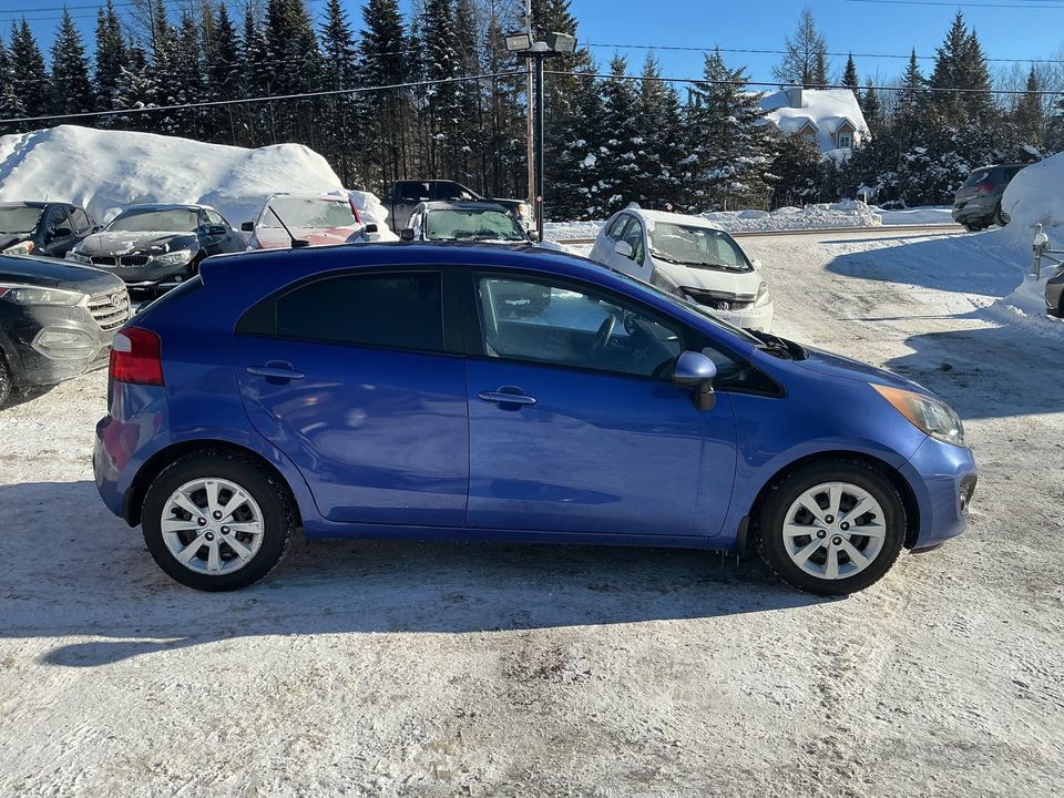Kia Rio5 LX 2012 | Automobile GPS