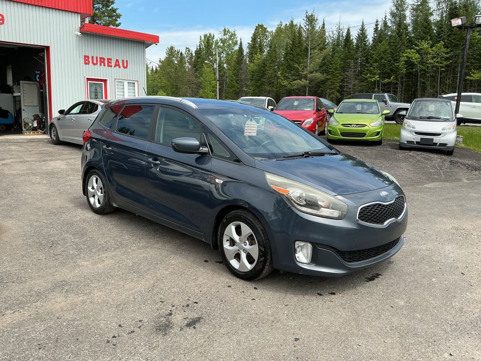 Kia Rondo 2014 - Image 3