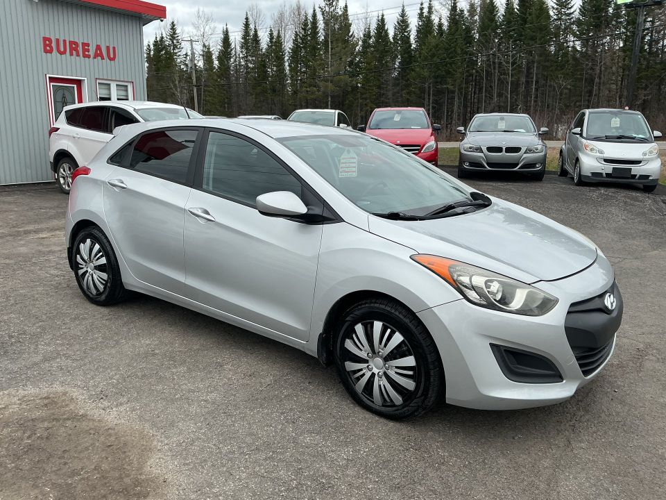 Hyundai Elantra GT 2014 - Image 3