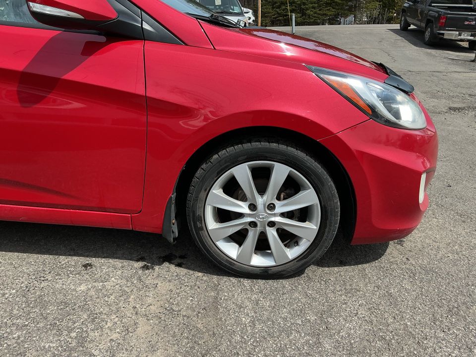 Hyundai Accent 2014 - Image 4