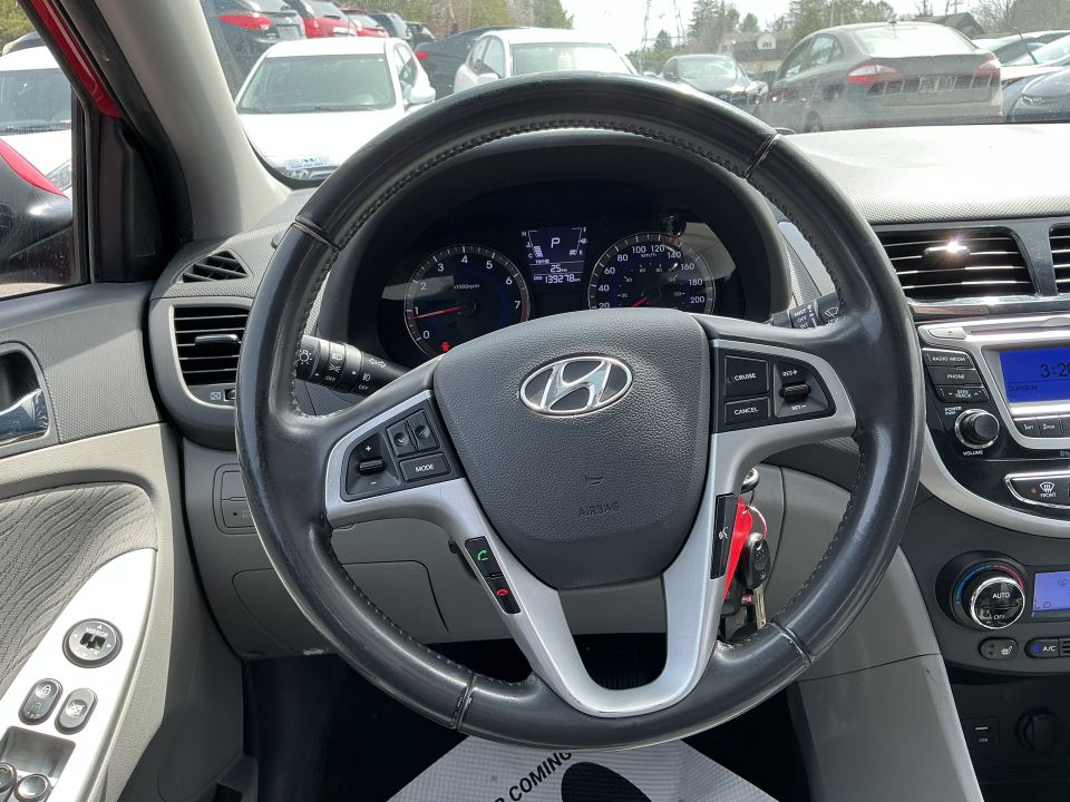Hyundai Accent 2014 - Image 10