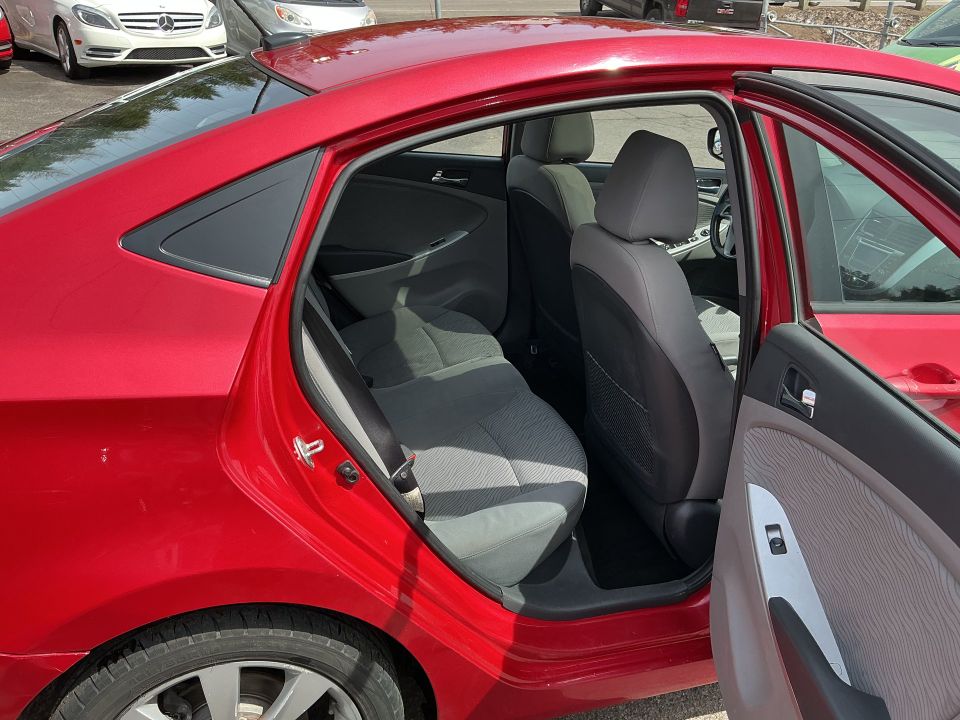 Hyundai Accent 2014 - Image 17